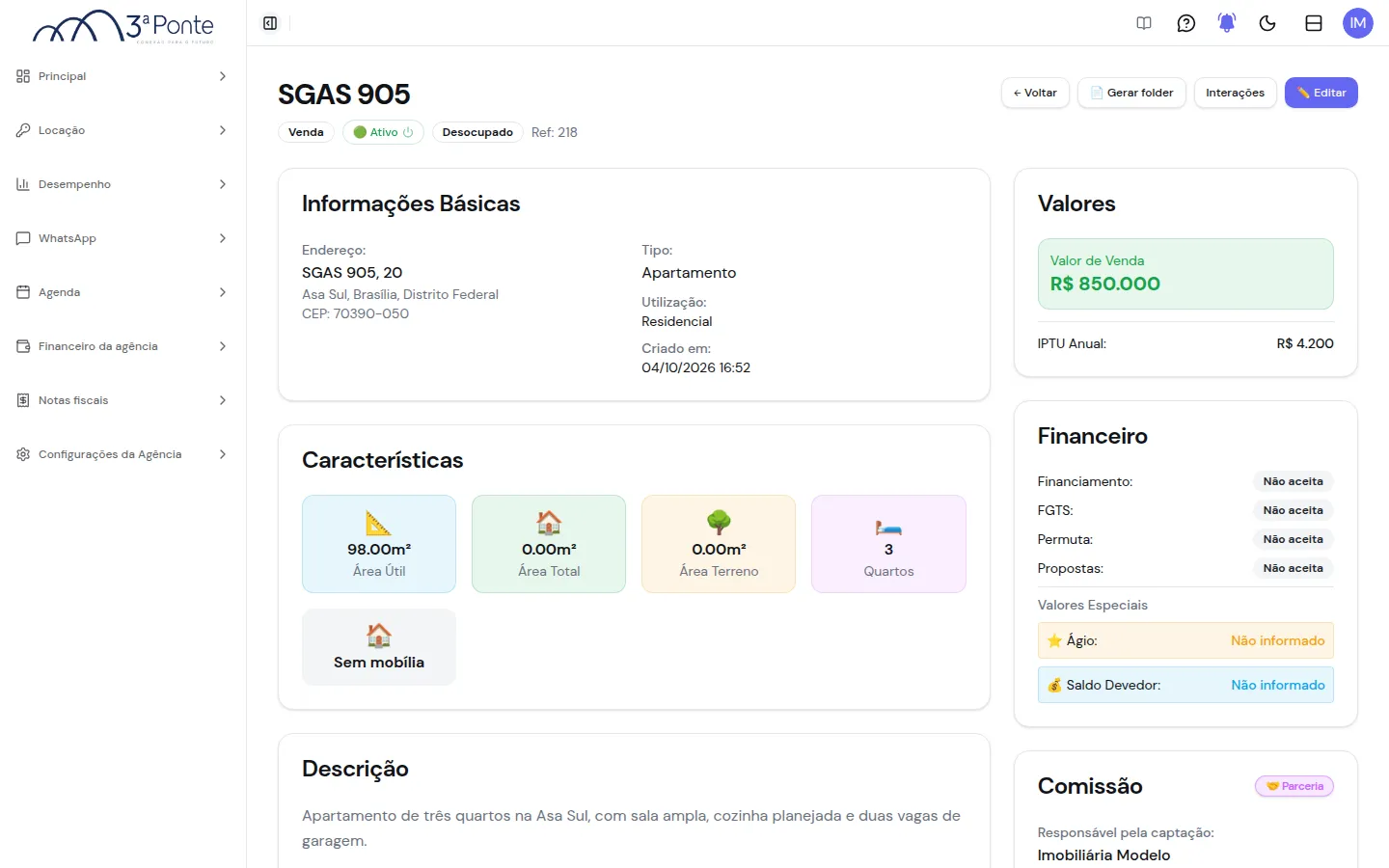 Tela de detalhes com informações básicas, características e descrição
